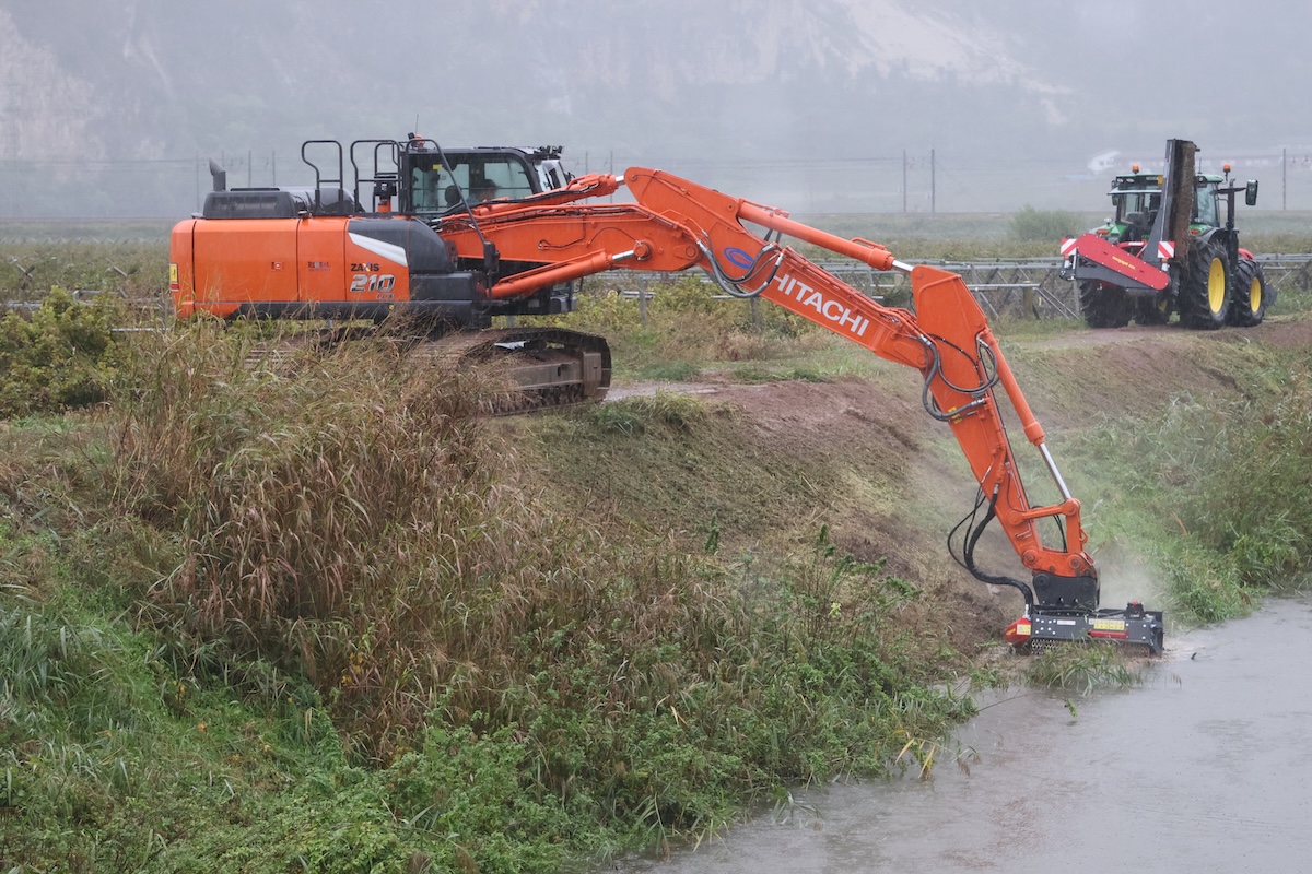 Il motore della E20 Direct 125 è accoppiato direttamente al rotore senza pulegge o cinghie soggette a usura